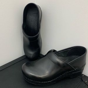 Dansko Professional Black Clogs - Size 36